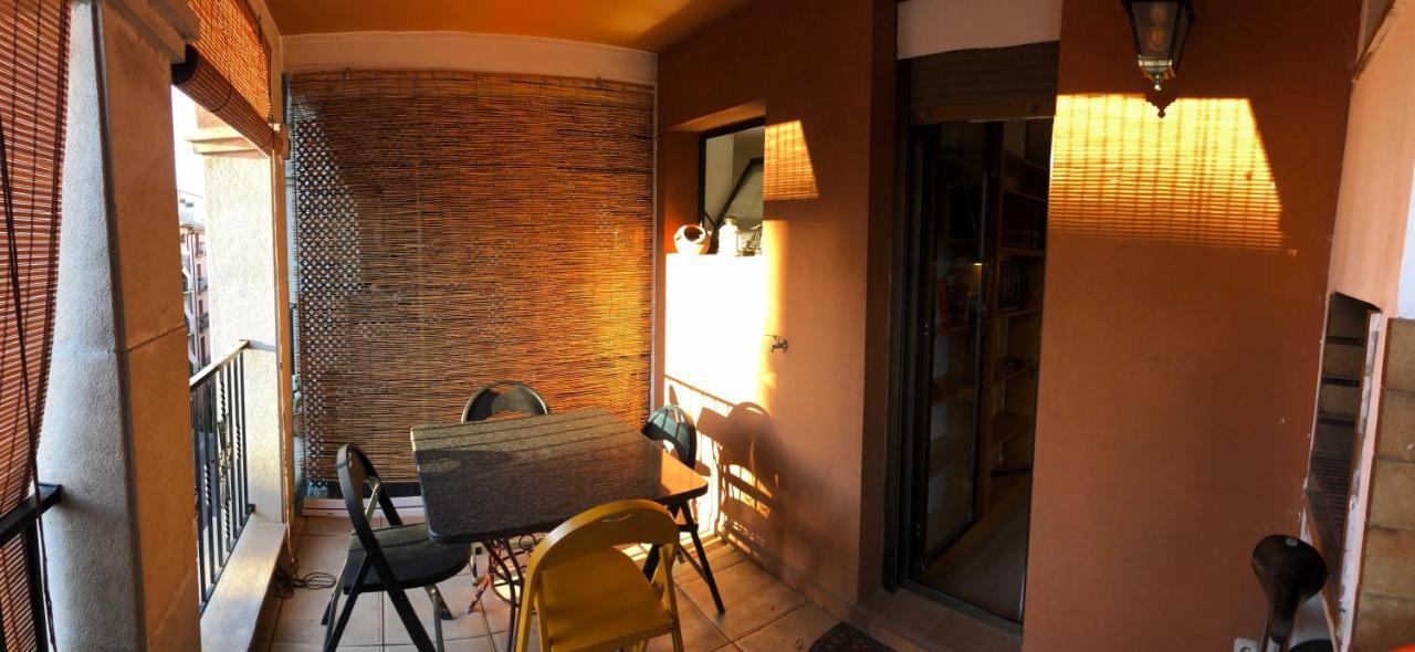 Loft Acogedor Con Terraza Y Parking En El Centro Apartment Huesca Exterior photo