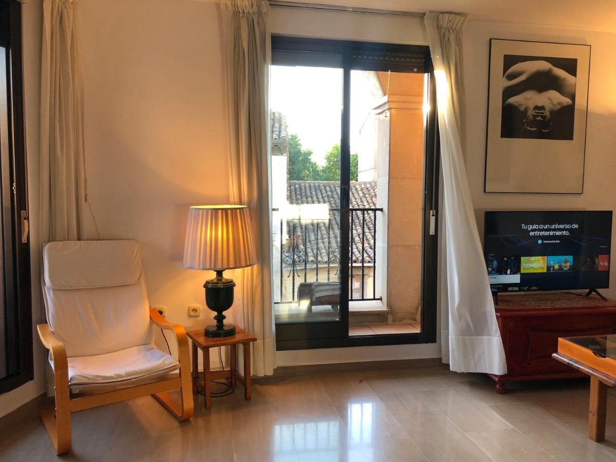 Loft Acogedor Con Terraza Y Parking En El Centro Apartment Huesca Exterior photo